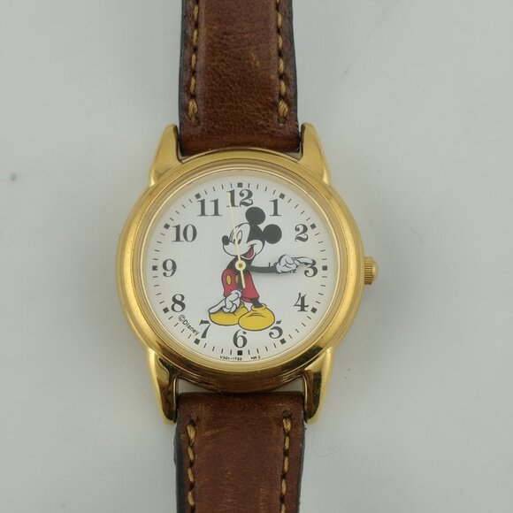 Disney Watch Lorus Mickey Mouse Ladies Leather Bands Gold Tone Working Vintage - Picture 1 of 11